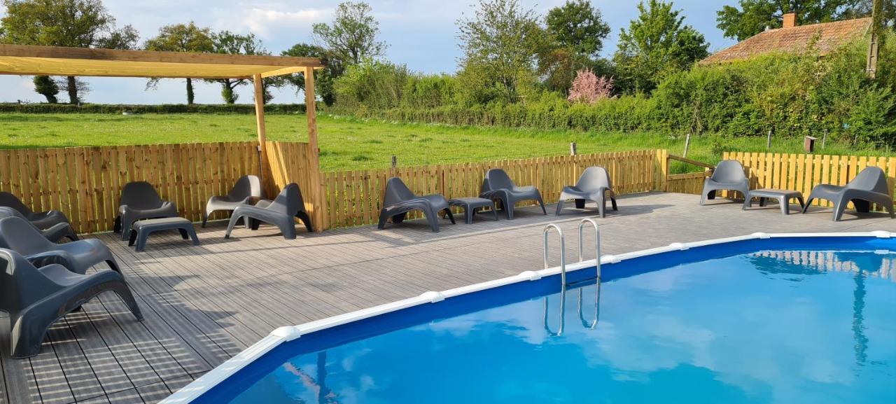 Saint-Hilaire  Le Petit Moulin Bed & Breakfast エクステリア 写真