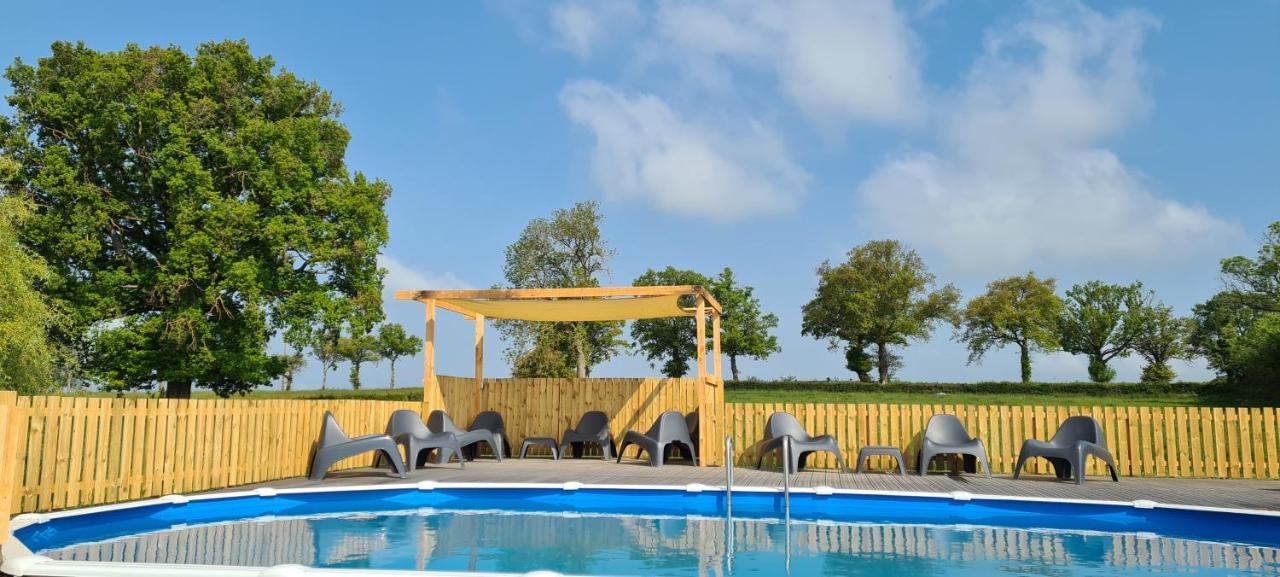 Saint-Hilaire  Le Petit Moulin Bed & Breakfast エクステリア 写真