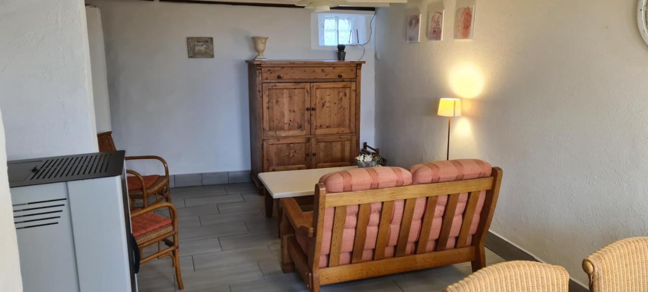 Saint-Hilaire  Le Petit Moulin Bed & Breakfast エクステリア 写真