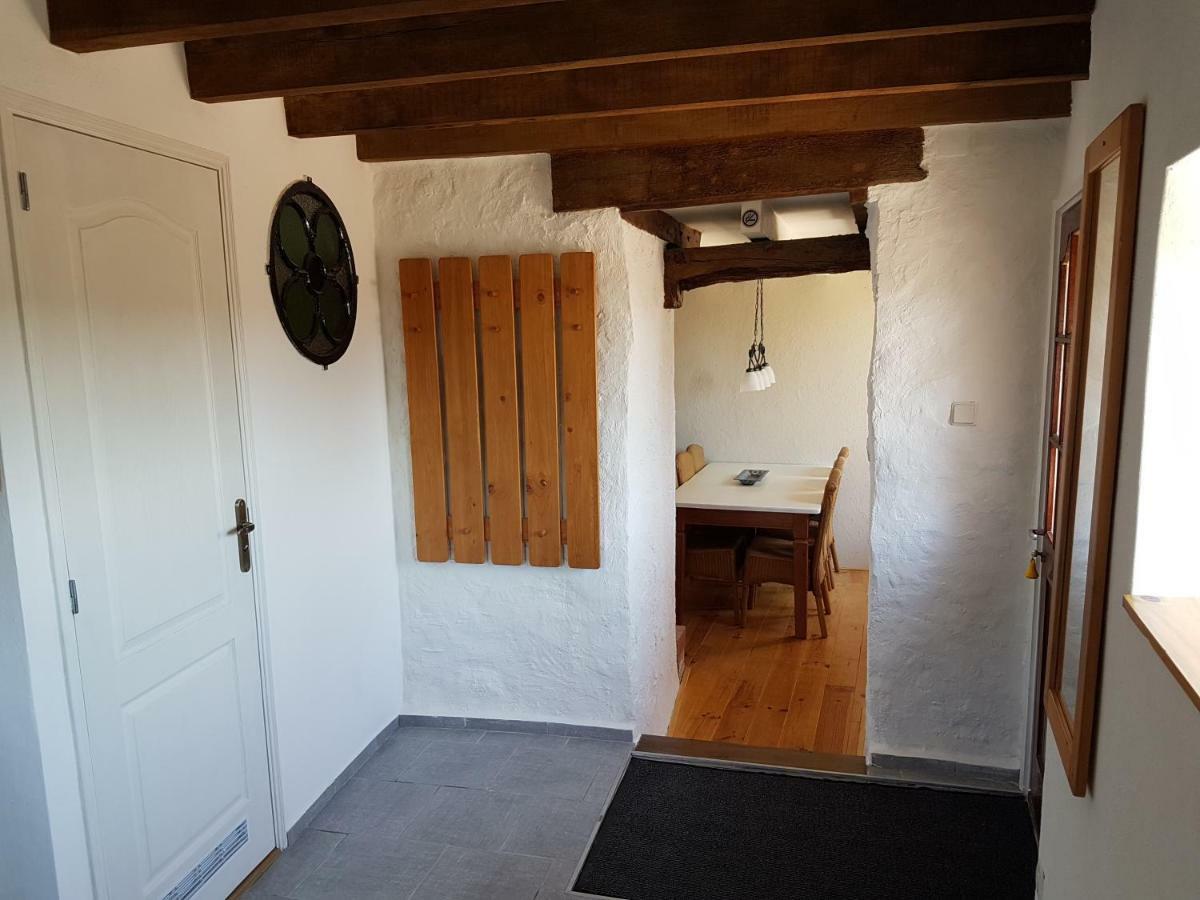 Saint-Hilaire  Le Petit Moulin Bed & Breakfast エクステリア 写真